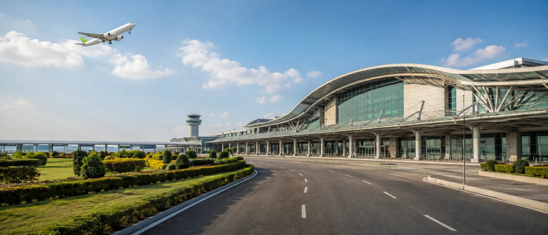 台中清泉崗機場航廈與起飛客機